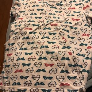 Old navy T-shirt for girls